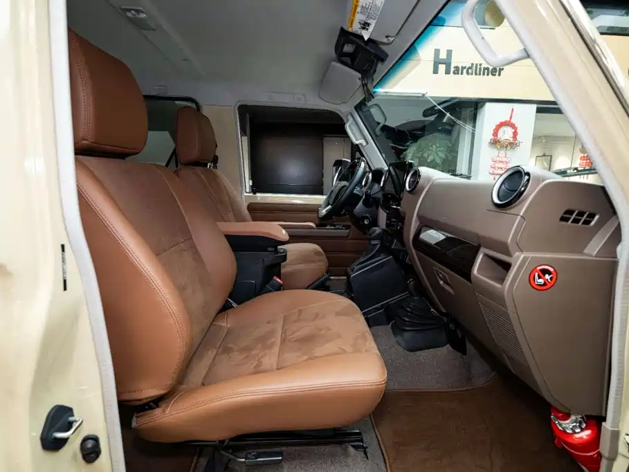 Toyota Land Cruiser — миниатюра 8