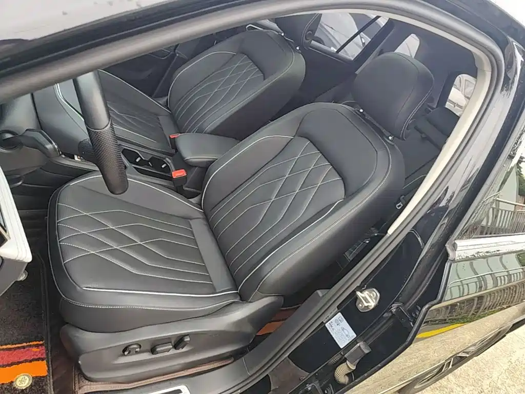 Volkswagen Tiguan L — миниатюра 15