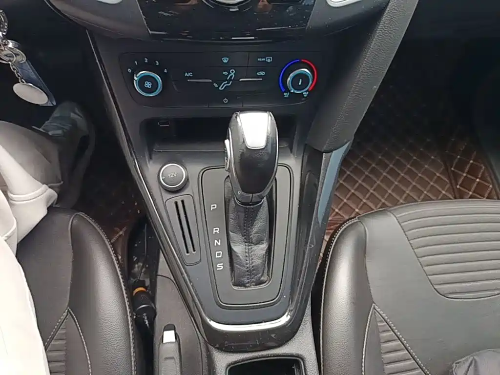 Ford Focus — миниатюра 14