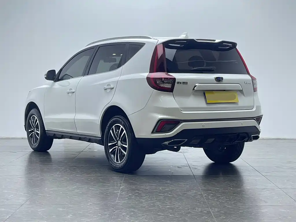 Geely Vision X6 — миниатюра 6