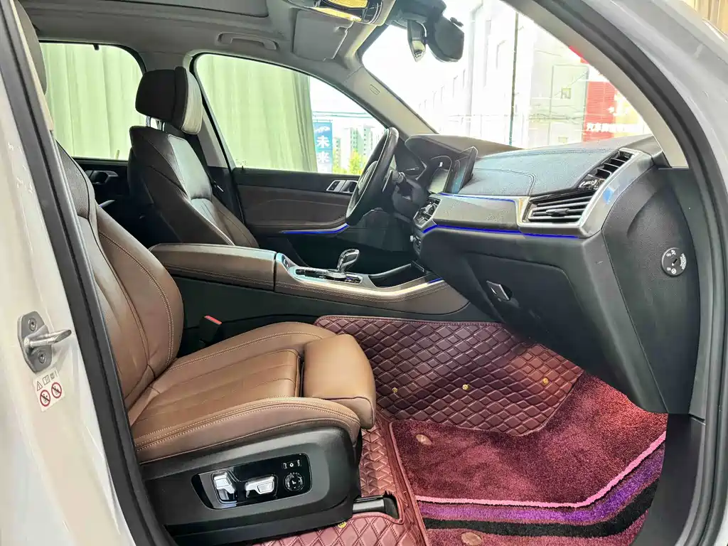 BMW X5 (Import) — миниатюра 6