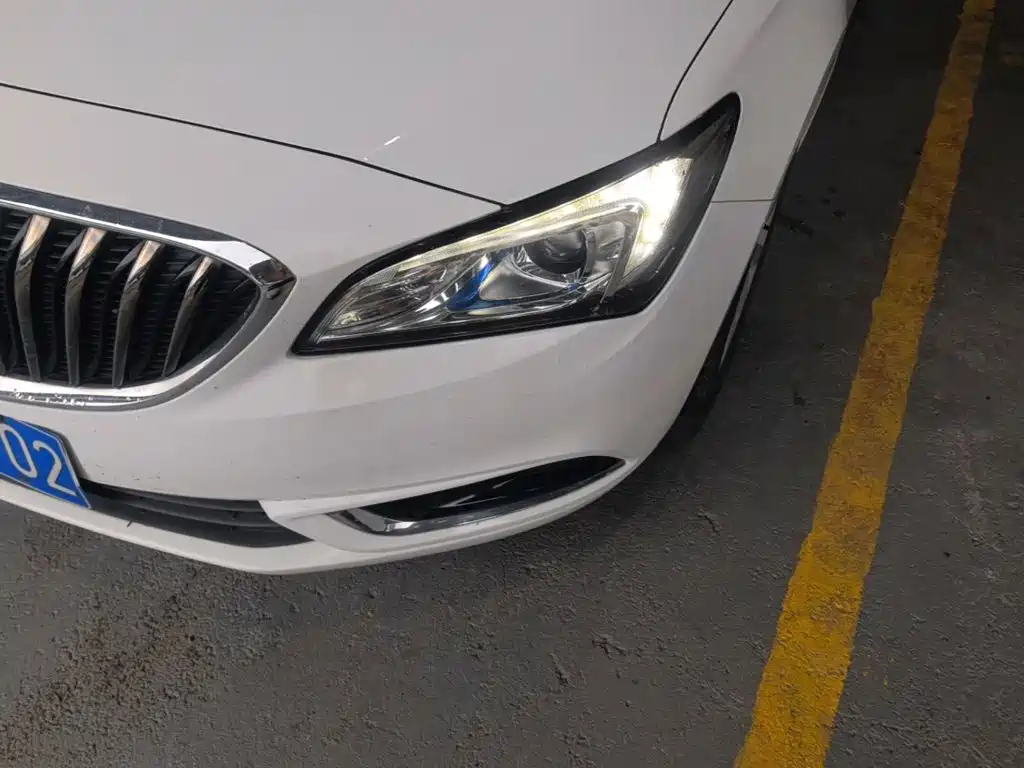 Buick Verano — миниатюра 24