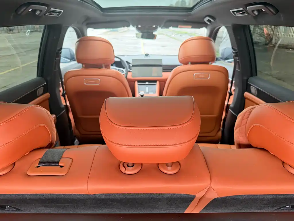 AITO ASK THE WORLD M7