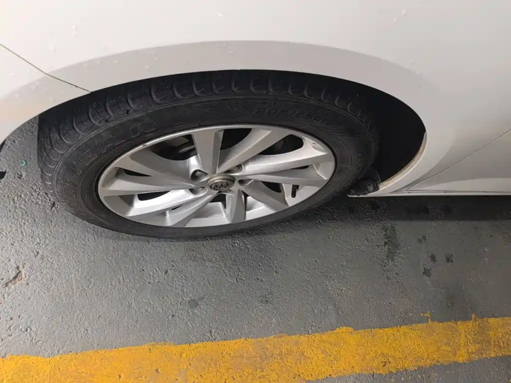 Buick Verano — миниатюра 23