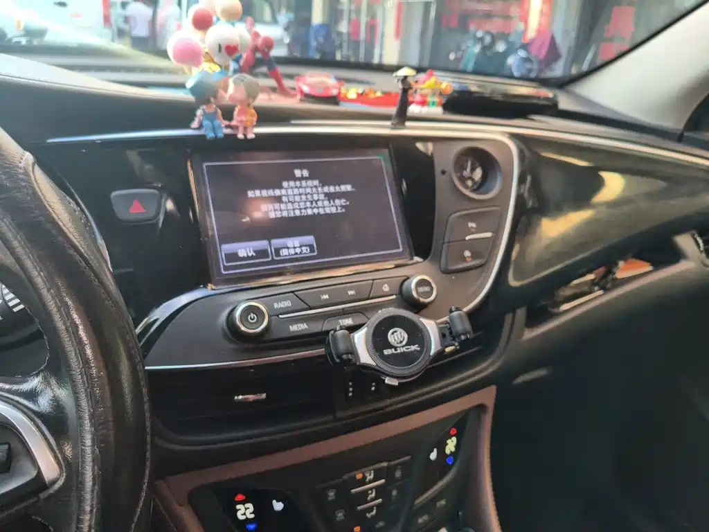 Buick Envision Plus — миниатюра 9