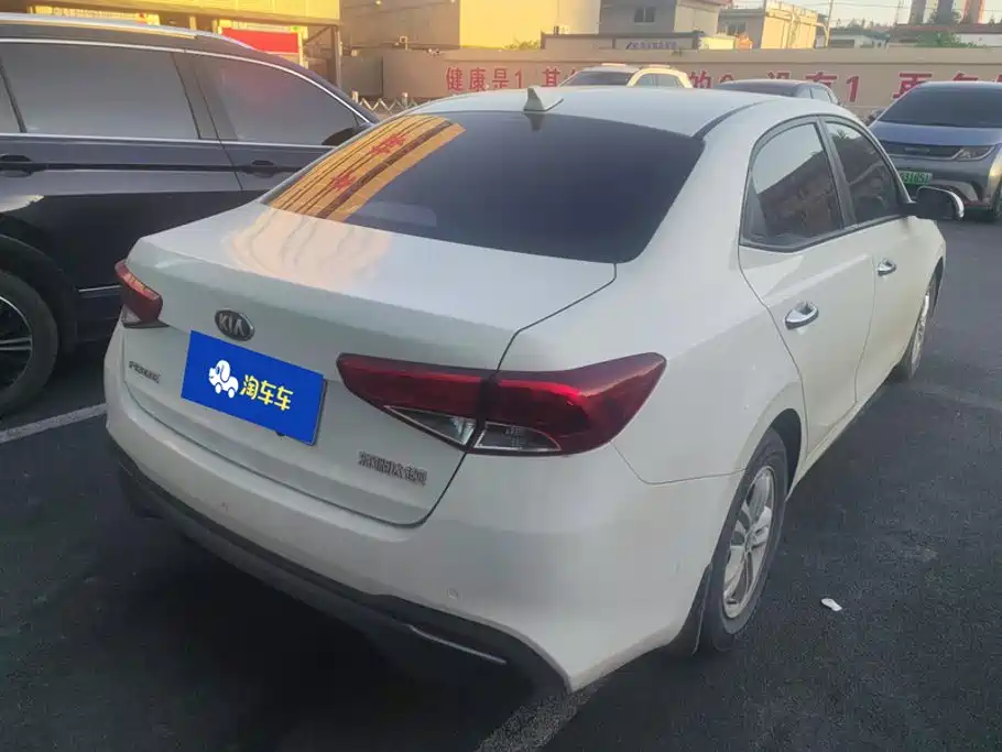 Kia Forte — миниатюра 3