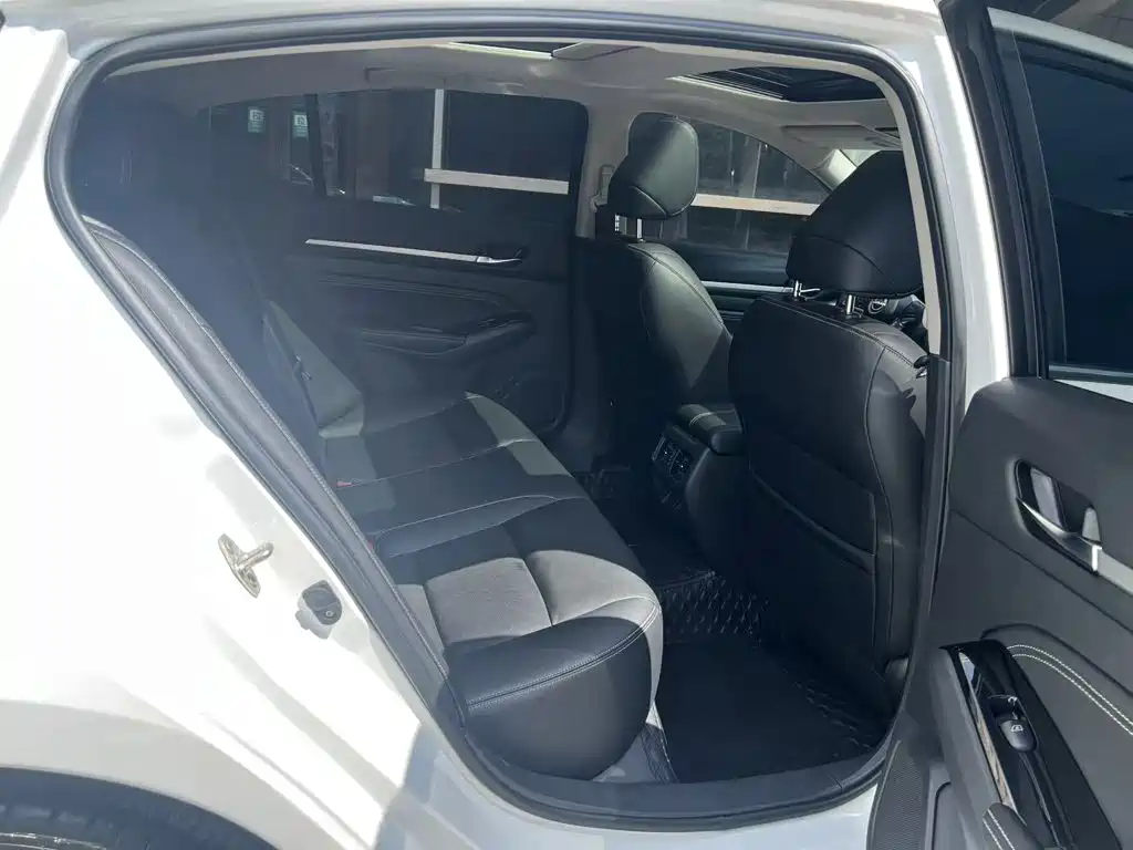 Nissan Teana — миниатюра 16