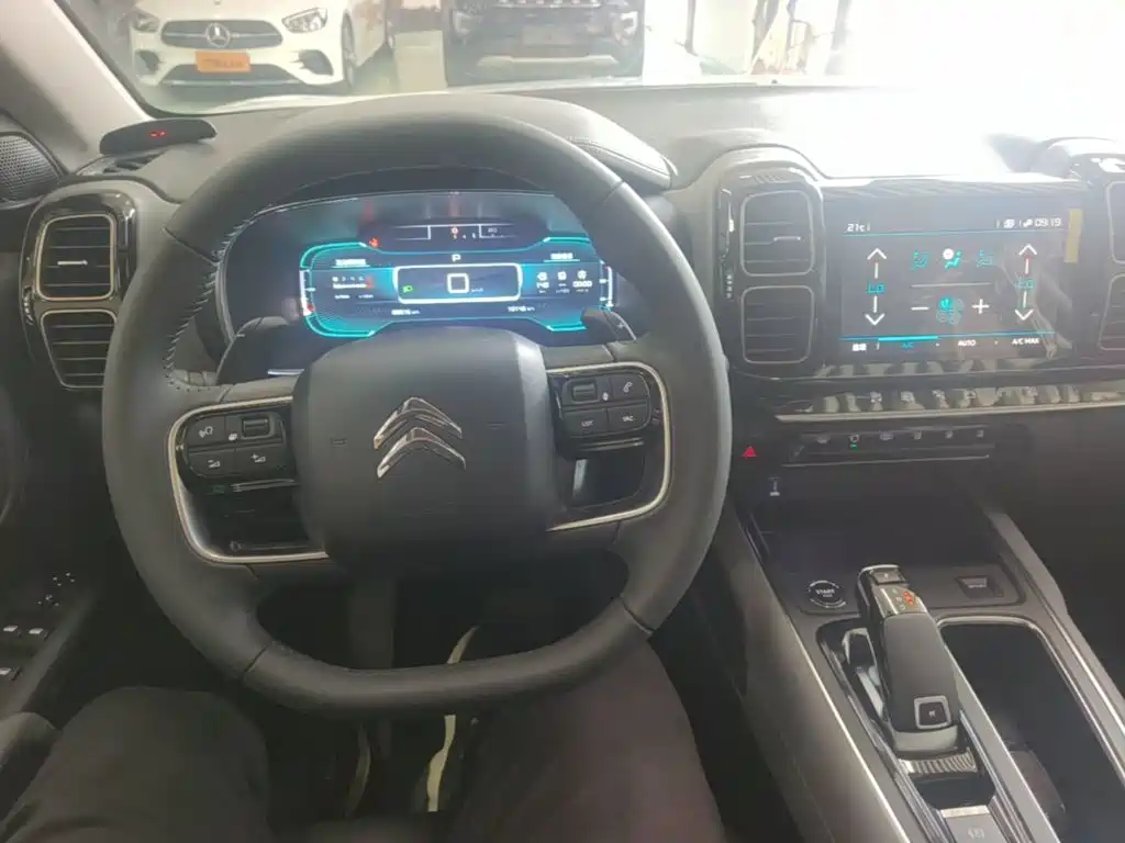 Citroen C5 AIRCROSS — миниатюра 10