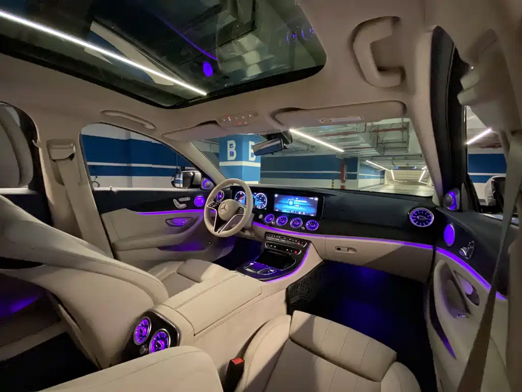 Mercedes-Benz E-Class — миниатюра 18