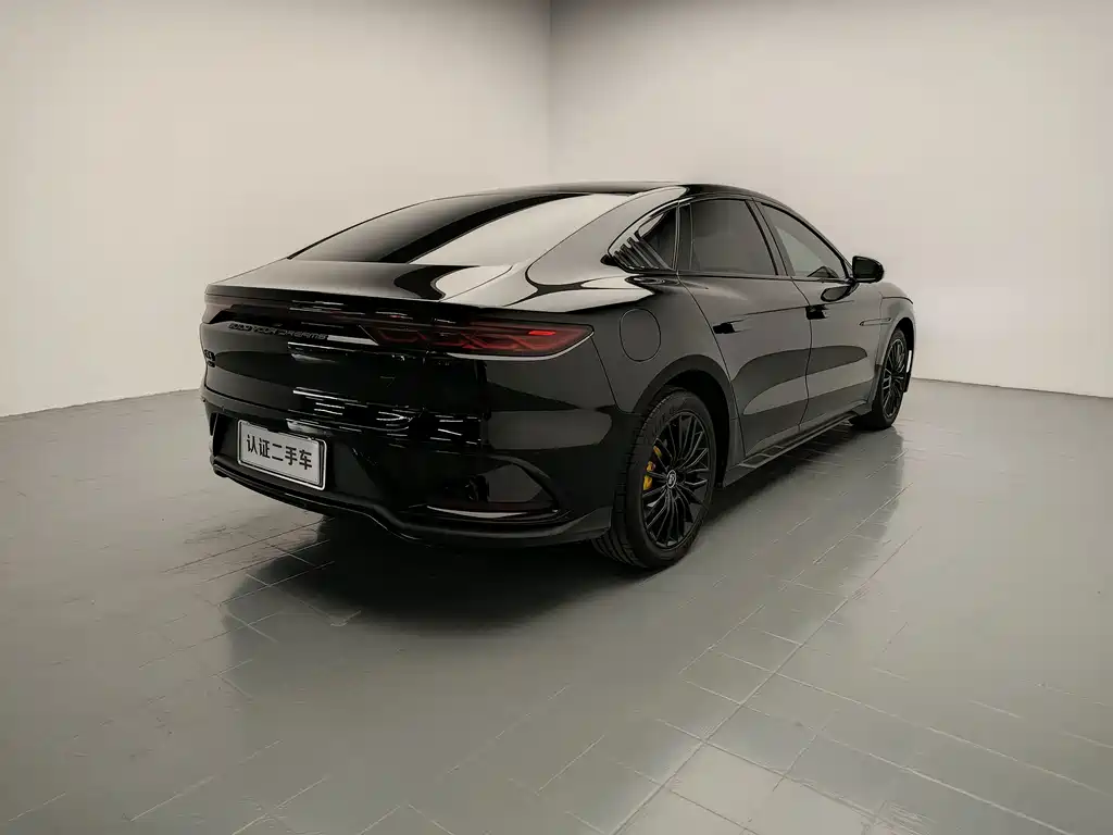 BYD Han — миниатюра 7