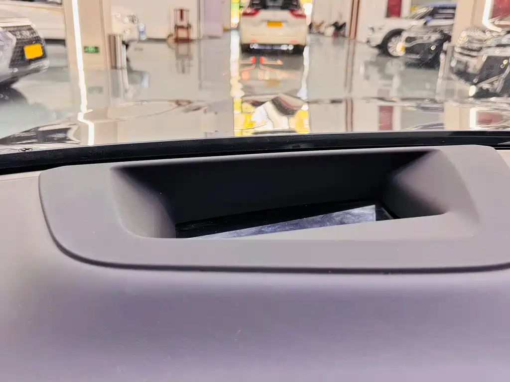 BMW X7 — миниатюра 7