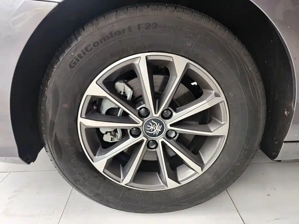 BYD Qin PLUS — миниатюра 23