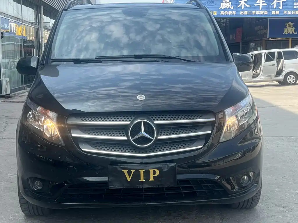 Mercedes-Benz Vito — миниатюра 2