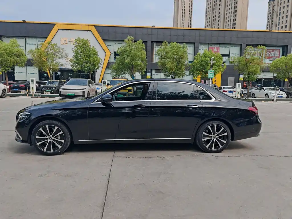 Mercedes-Benz E-Class New Energy — миниатюра 7