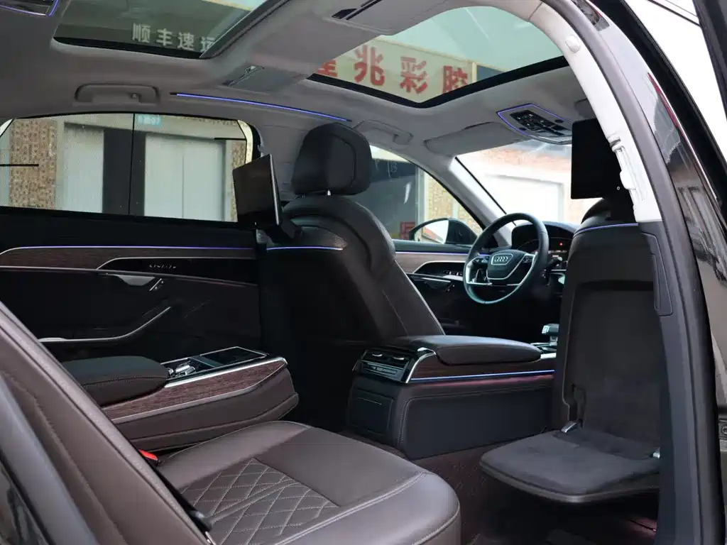 Audi A8 — миниатюра 16