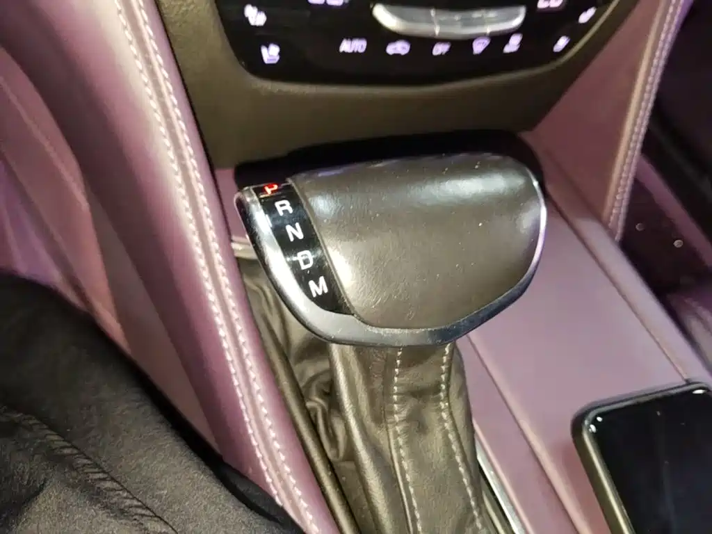 Cadillac CT6 — миниатюра 14