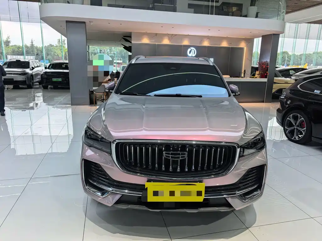 Geely Xingyue L — миниатюра 2