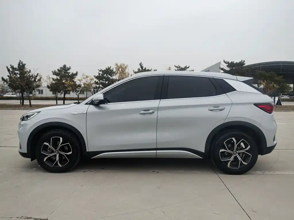 BYD Yuan Plus — миниатюра 2