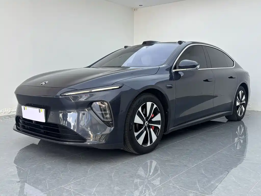 NIO ET7