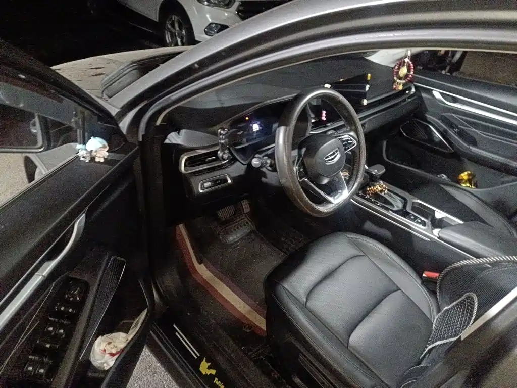Geely Emgrand — миниатюра 17