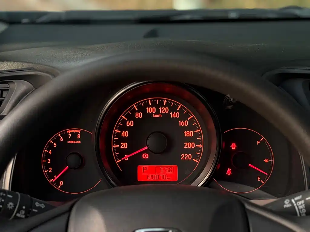 Honda Fit — миниатюра 14