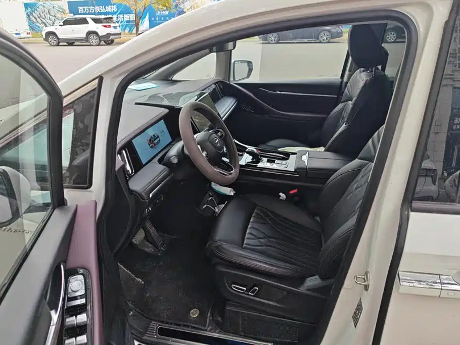 GAC Motor Trumpchi M8 — миниатюра 9