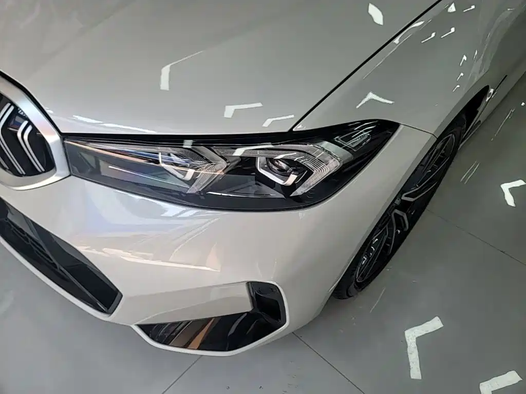 BMW 3 Series — миниатюра 24