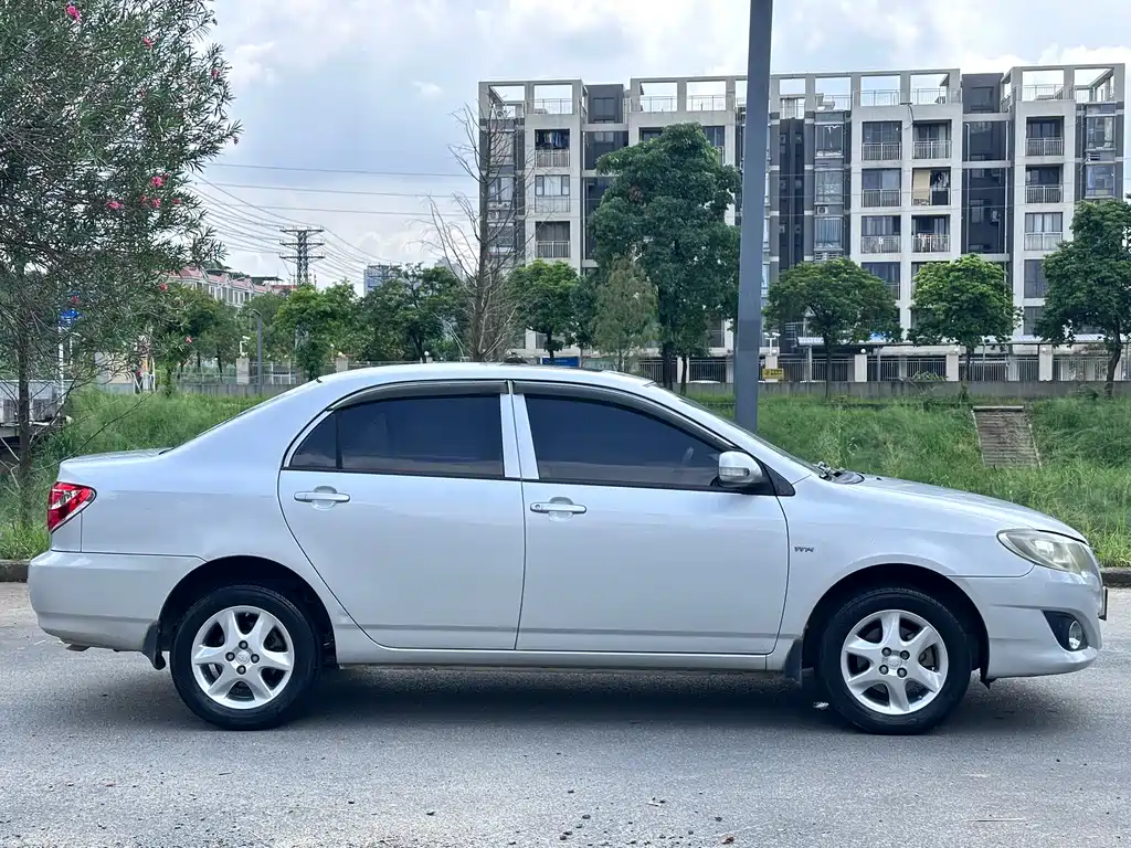 Toyota Corolla — миниатюра 7