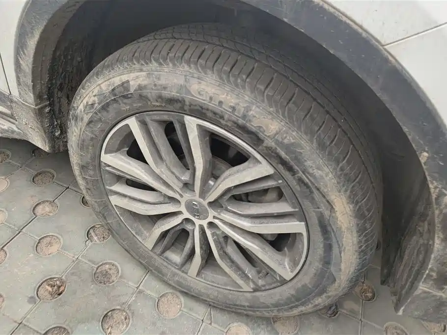 GEELY AUTOMOBILE BOYUE