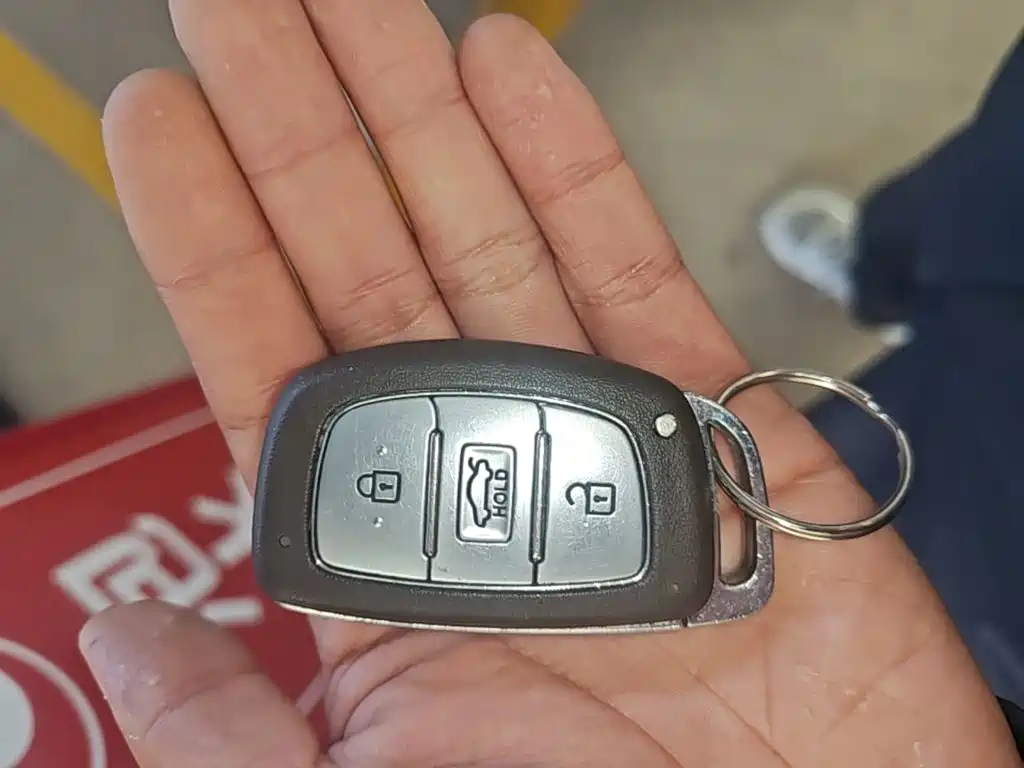 Hyundai Elantra Langdong — миниатюра 9