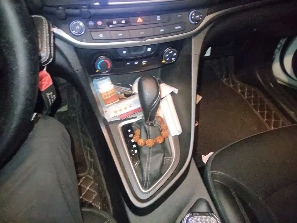 Buick Excelle — миниатюра 15