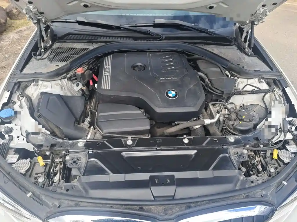 BMW 3 Series — миниатюра 21