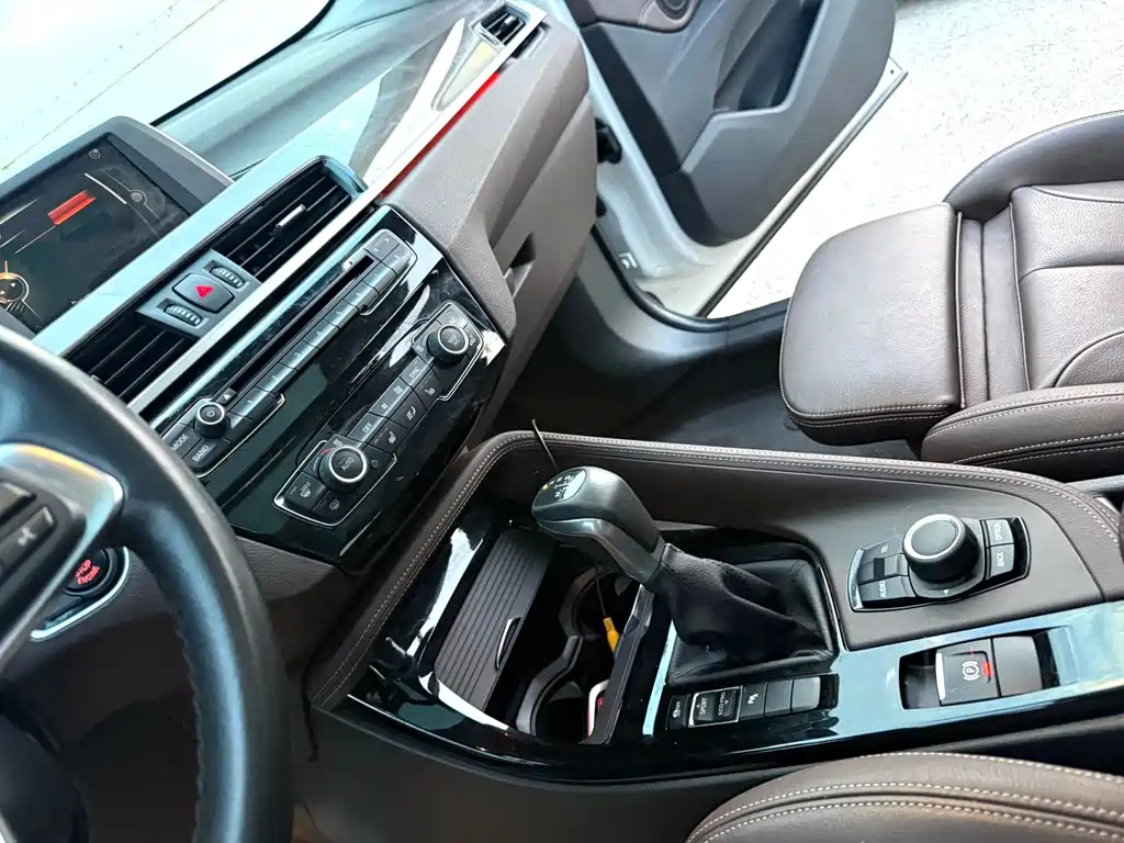 BMW X1 — миниатюра 11