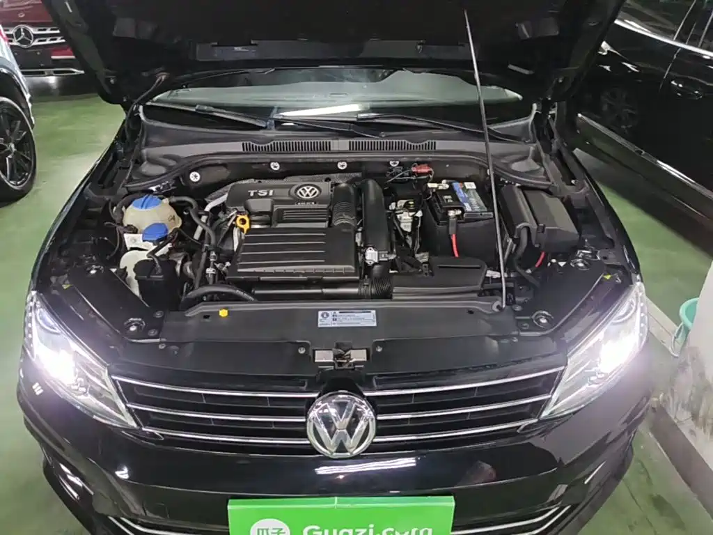 Volkswagen Sagitar — миниатюра 20