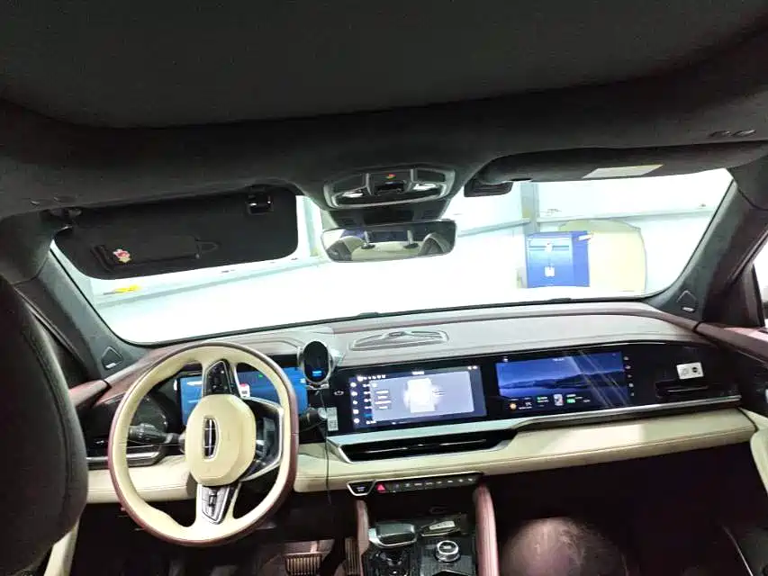 GEELY AUTOMOBILE XINGYUE L