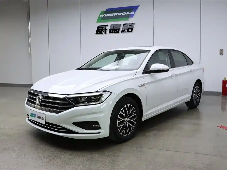 Volkswagen Sagitar 2020