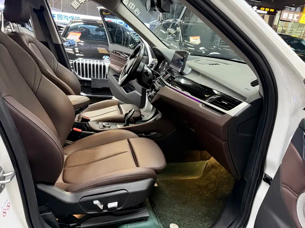 BMW X1 — миниатюра 16