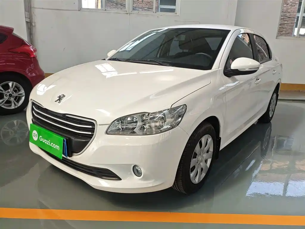 Peugeot 301 2017
