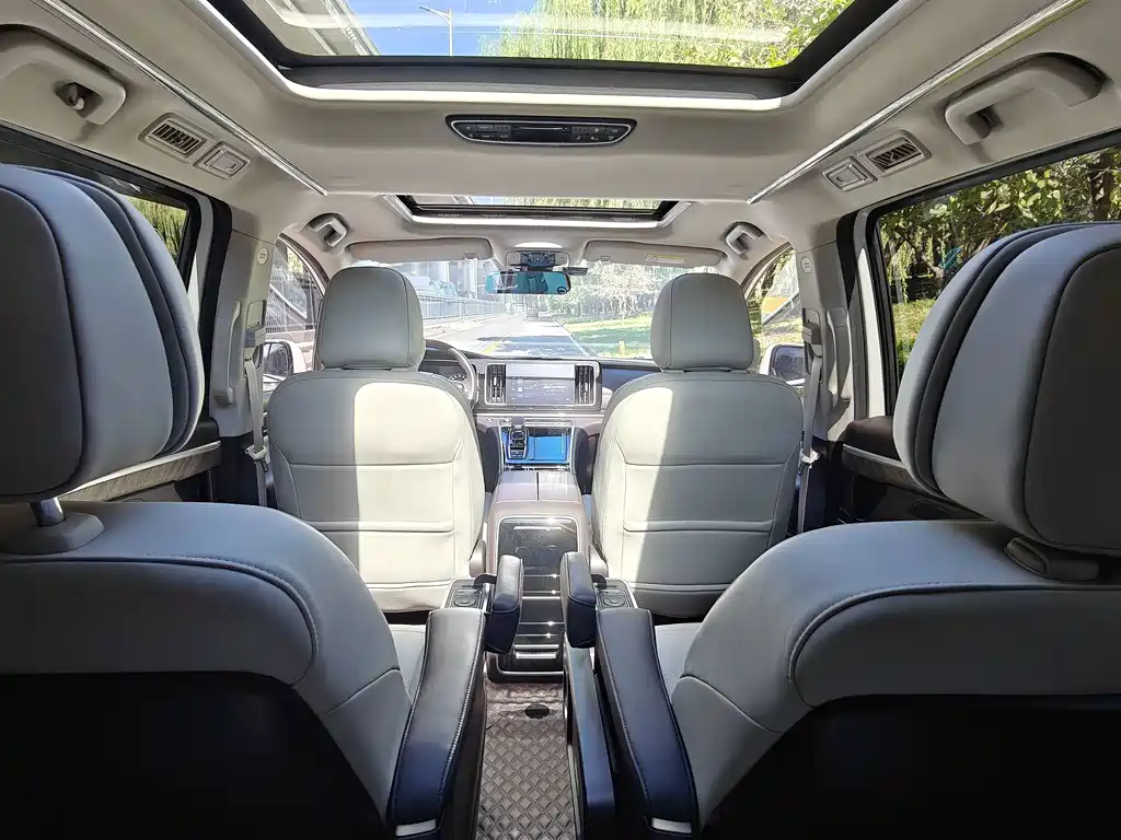 GAC Motor Trumpchi M8 — миниатюра 18