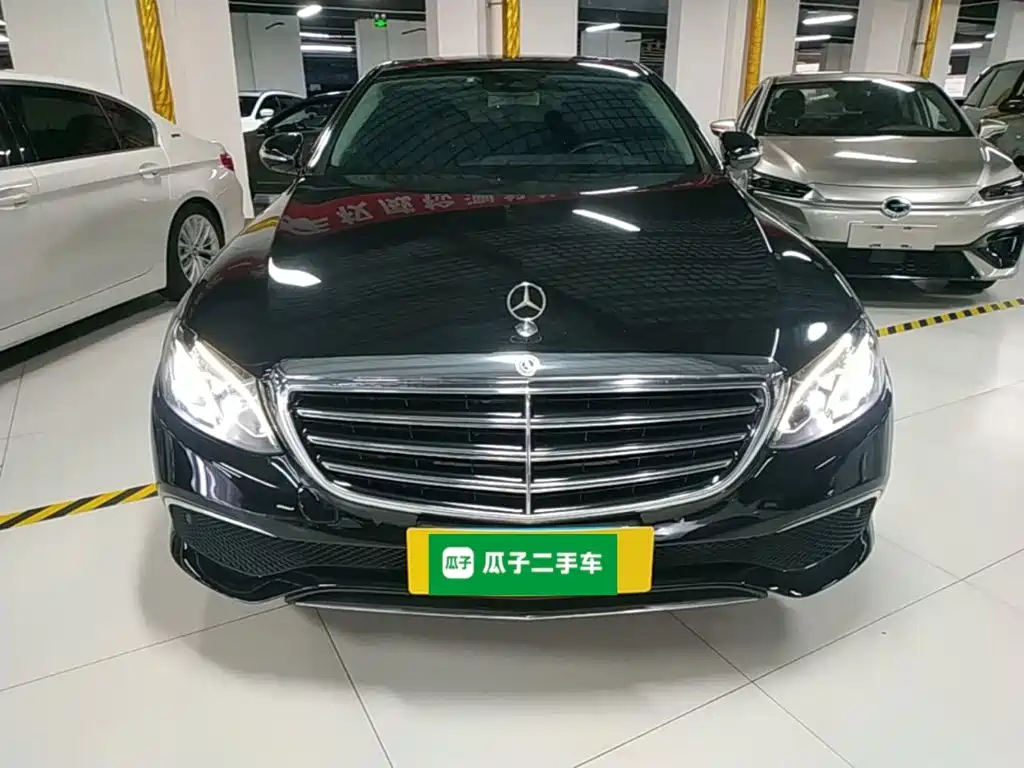 Mercedes-Benz E-Class — миниатюра 3