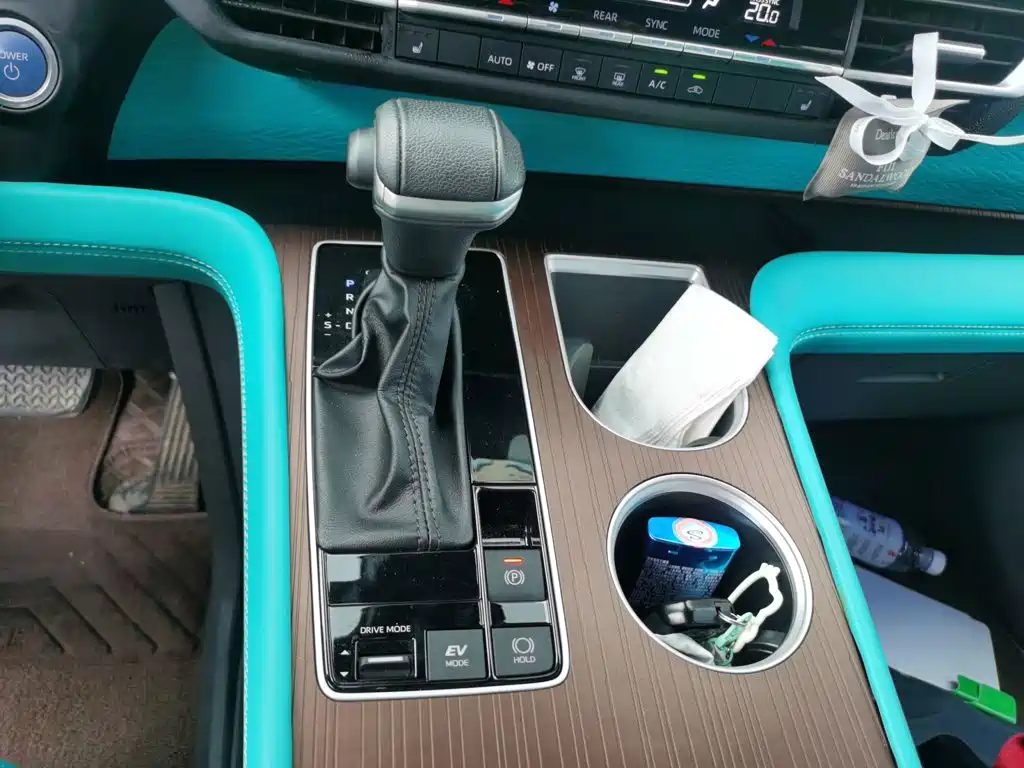 Toyota Sienna — миниатюра 10