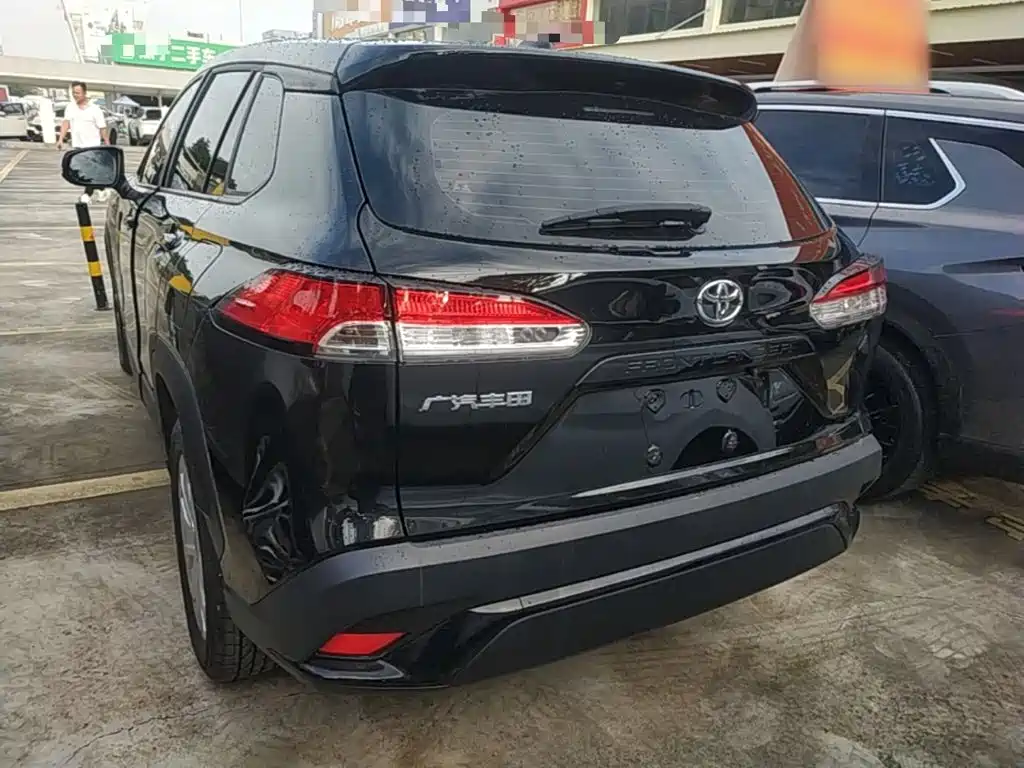 Toyota Frontlander — миниатюра 6
