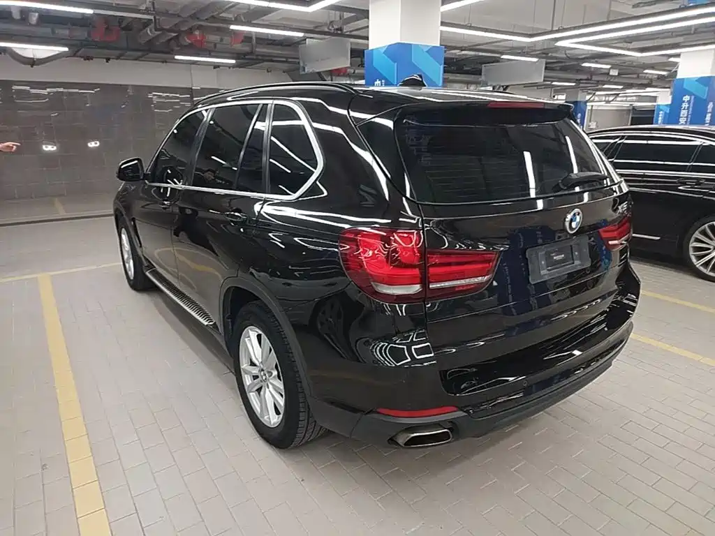 BMW X5 (Import) — миниатюра 23