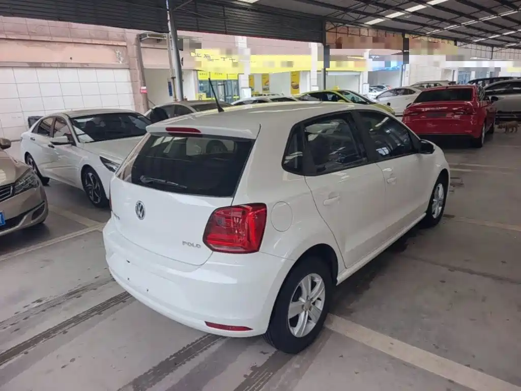 Volkswagen Polo — миниатюра 7