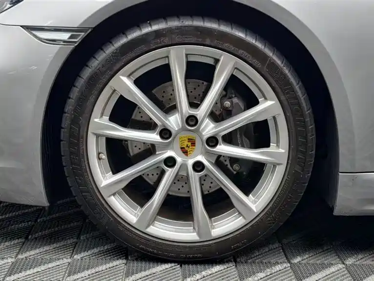 Porsche 718 — миниатюра 8