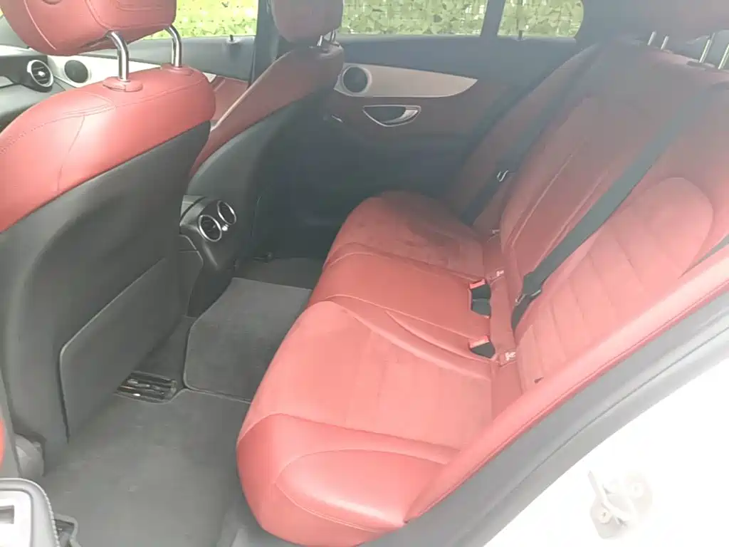 Mercedes-Benz C-Class — миниатюра 17