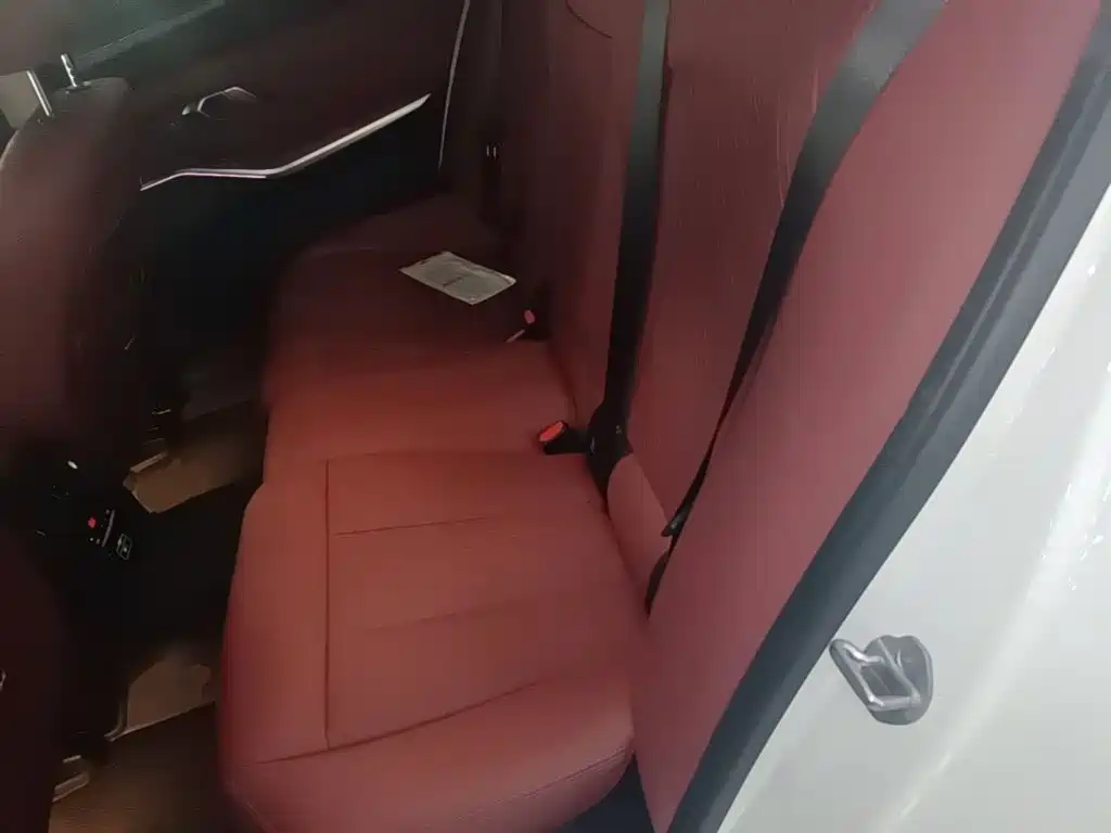 BMW 3 Series — миниатюра 17