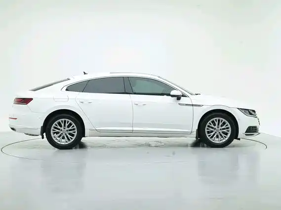 Volkswagen CC — миниатюра 7