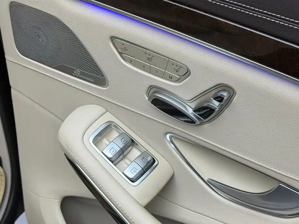 Mercedes-Benz S-Class — миниатюра 15