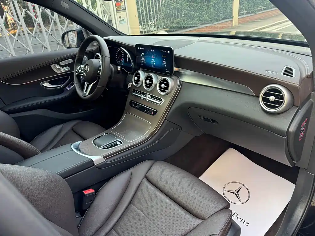Mercedes-Benz GLC — миниатюра 13